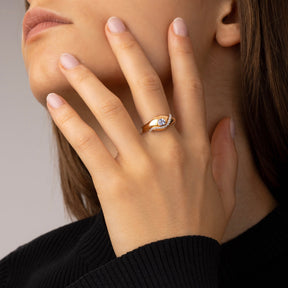 Lawa Sapphire Ring