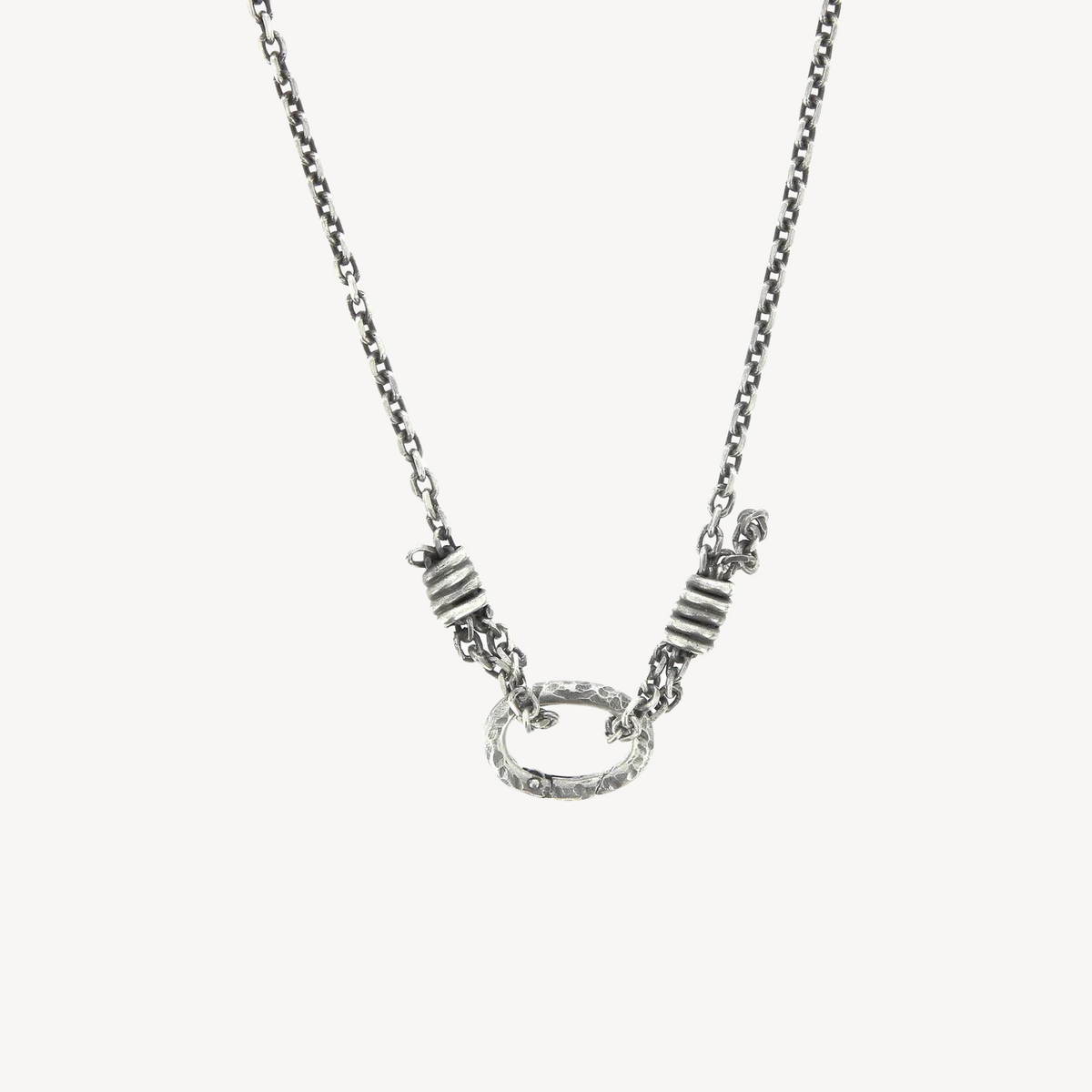 Front clasp chain