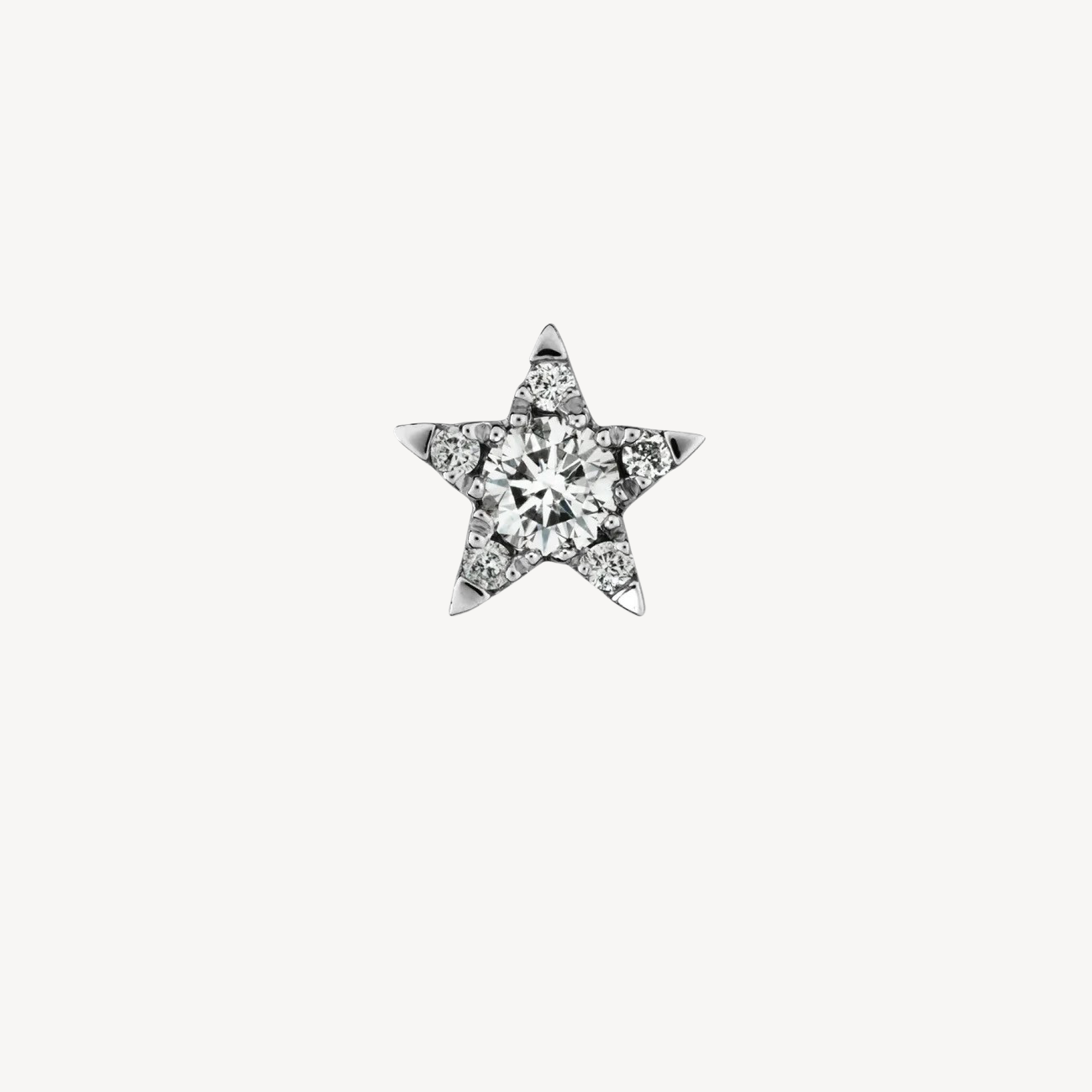 White Star 4.5 mm Earring