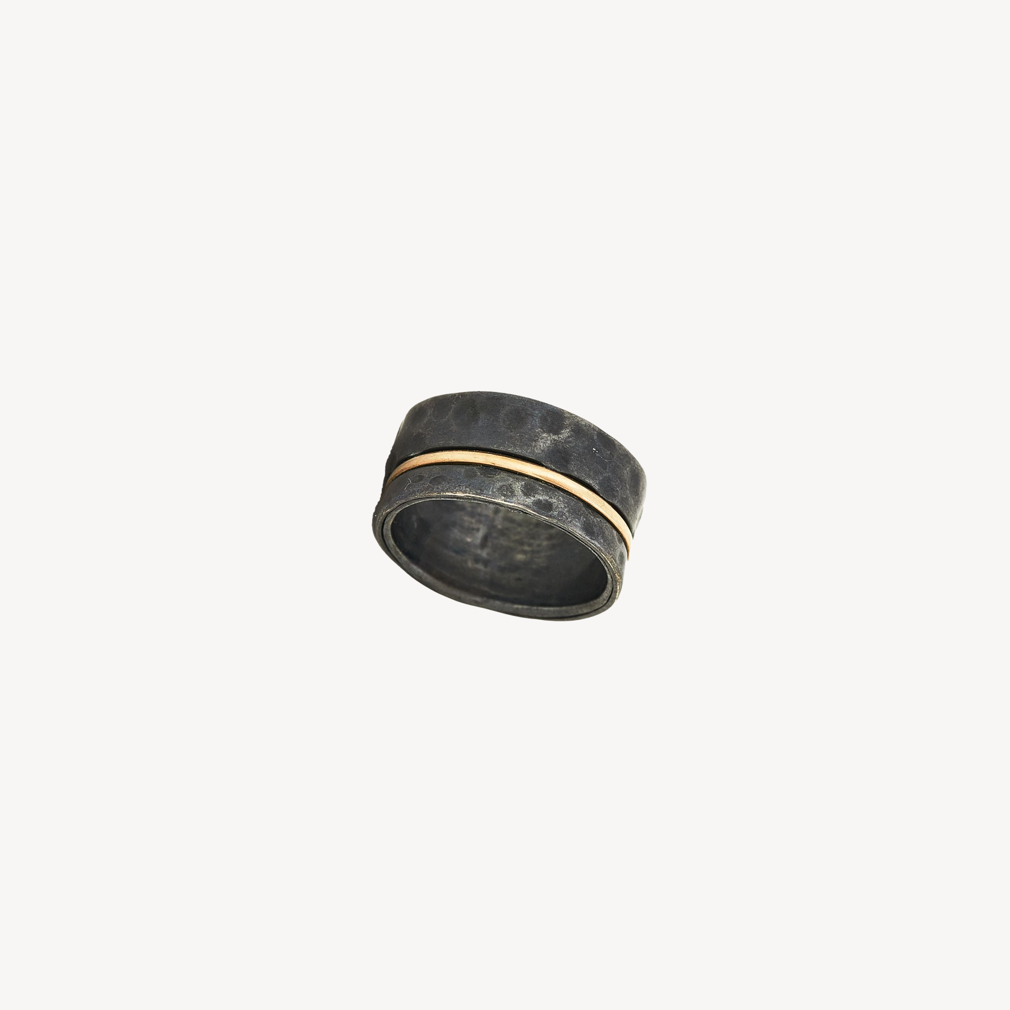 1 Yellow Gold Mobile Band Hammered Ring