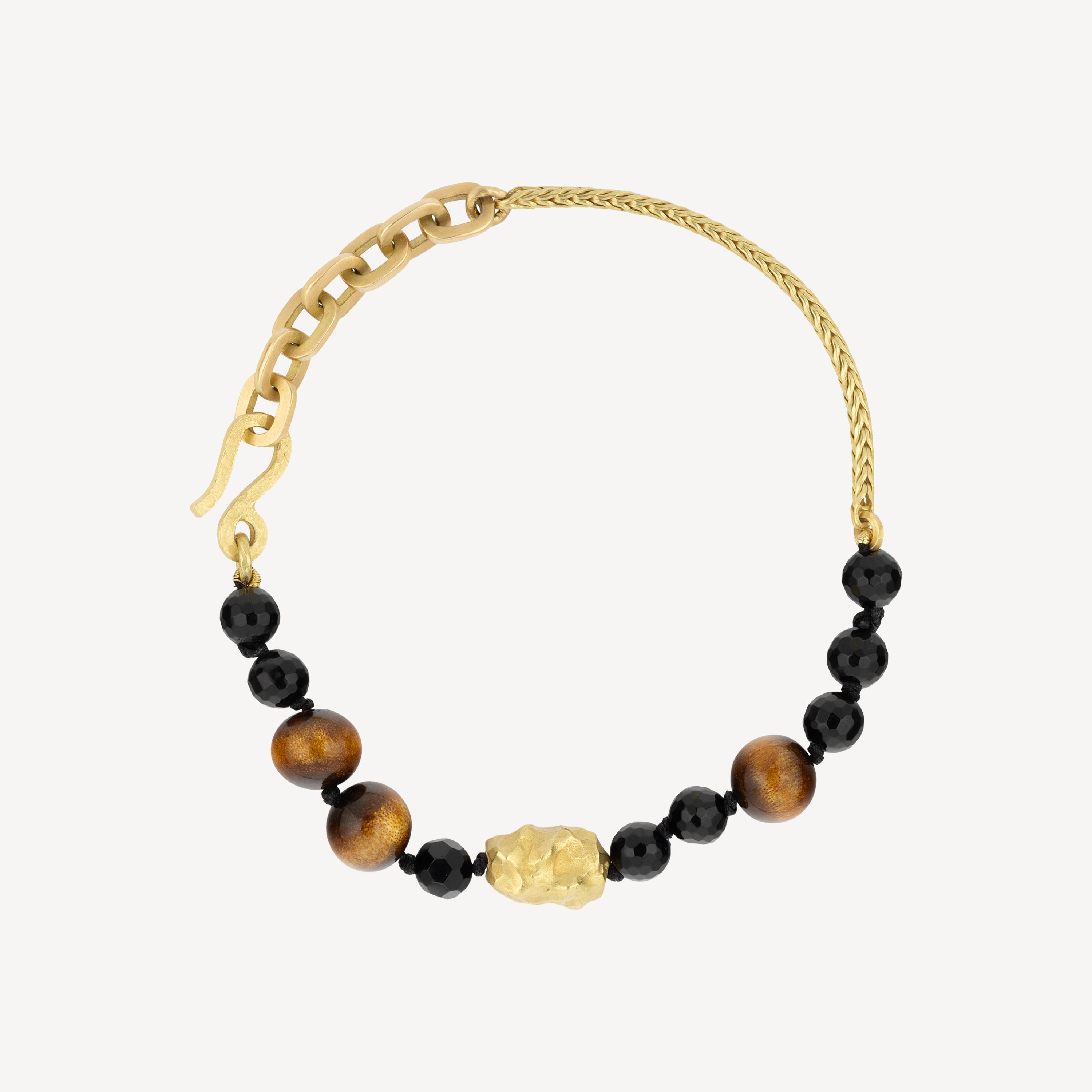 Buy Sadguru Traders Women's Brass Designer Bracelet with High Gold Finish  [Bracelate 4] at Amazon.in