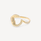 Yellow gold lunoor ring